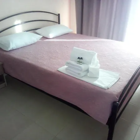 Persefoni & Mezonetes