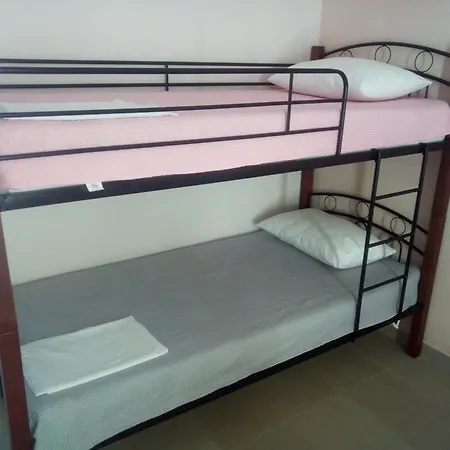 Persefoni & Mezonetes 3* Toroni