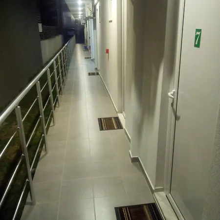 Persefoni & Mezonetes Lejlighedshotel