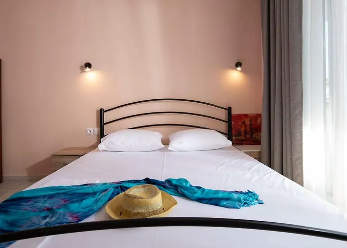 Apartmanhotel Persefoni & Mezonetes 3*