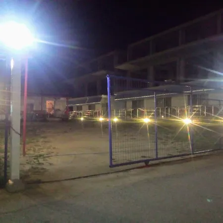 Persefoni & Mezonetes Apartahotel Toroni