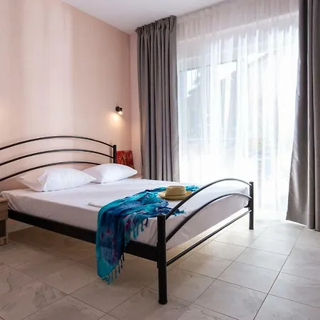 Apartahotel Persefoni & Mezonetes Toroni