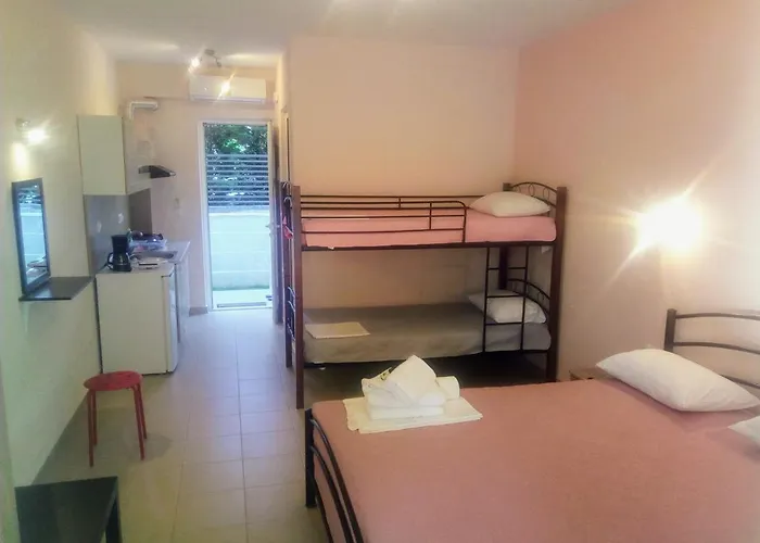 Apartmanhotel Persefoni & Mezonetes Toróni