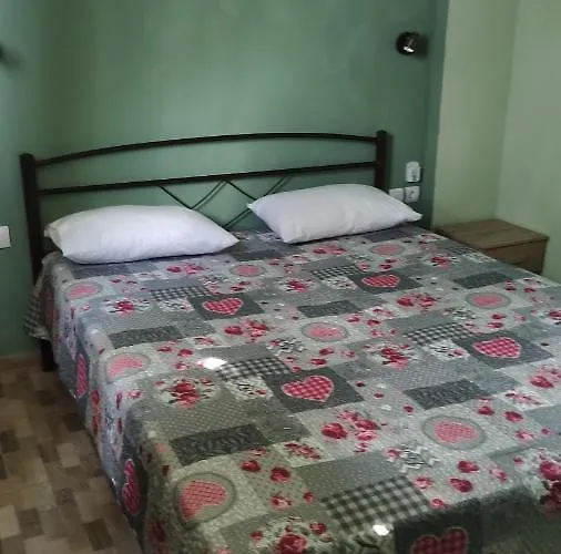 Persefoni & Mezonetes Apartmanhotel 3*