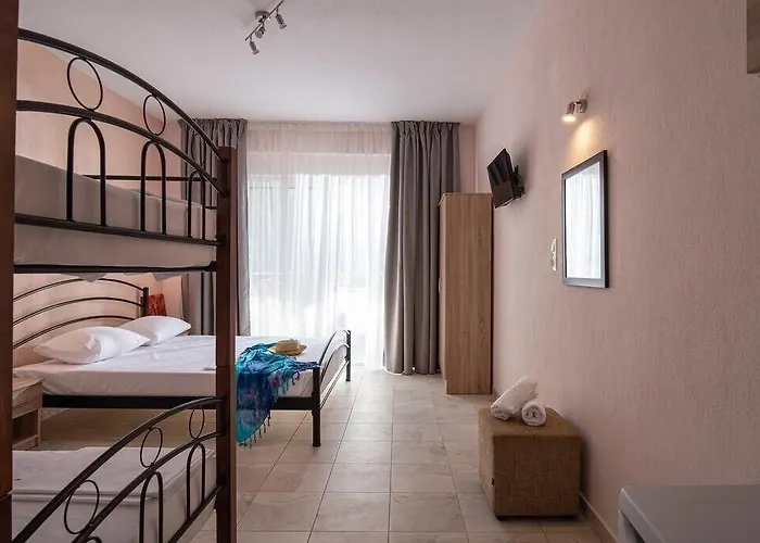Apartmanhotel Persefoni & Mezonetes Toróni